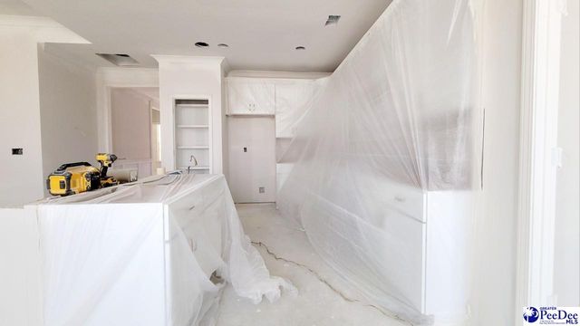 1013 Wessex, Florence, SC 29501