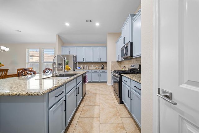 24426 N Newcastle Bay Trail, Spring, TX 77389