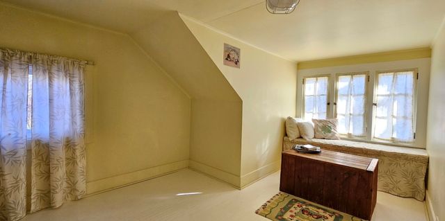 432 Northwest Street, Utica, IL 61373