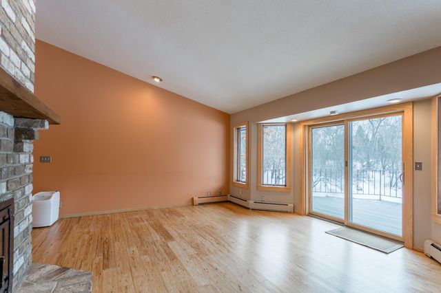 8717 Demontreville Trail N, Lake Elmo, MN 55042