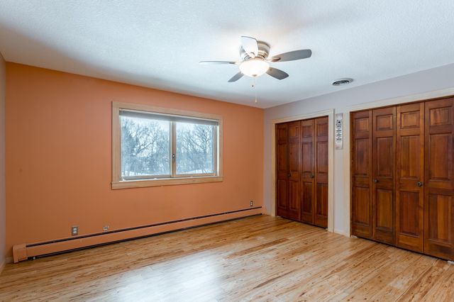 8717 Demontreville Trail N, Lake Elmo, MN 55042