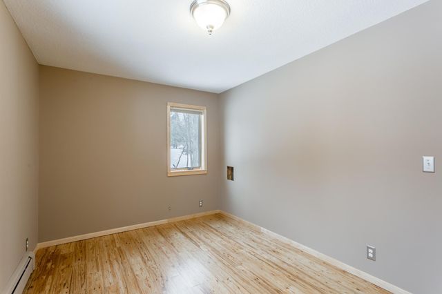 8717 Demontreville Trail N, Lake Elmo, MN 55042