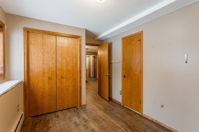 8717 Demontreville Trail N, Lake Elmo, MN 55042