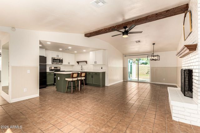 2113 N CENTRAL Drive, Chandler, AZ 85224