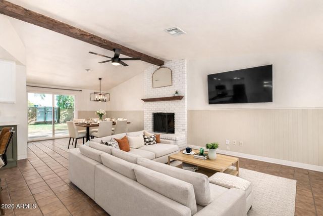 2113 N CENTRAL Drive, Chandler, AZ 85224