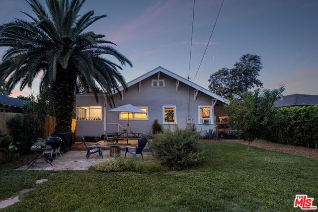 572 E Columbia Avenue, Pomona, CA 91767