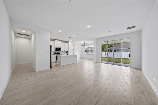 5007 Hickory Drive, Fort Pierce, FL 34982