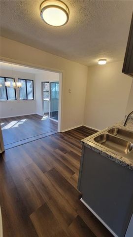 4660 Shannon Court, Union City, GA 30291