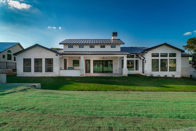 24403 Tres Arroyos, San Antonio, TX 78255