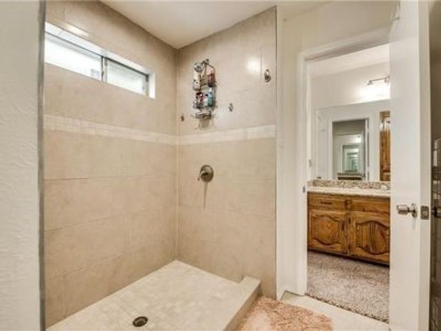2024 Crooked, Arlington, TX 76006