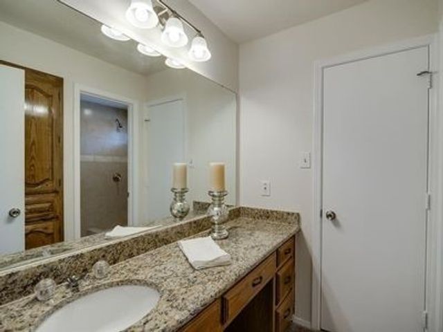 2024 Crooked, Arlington, TX 76006