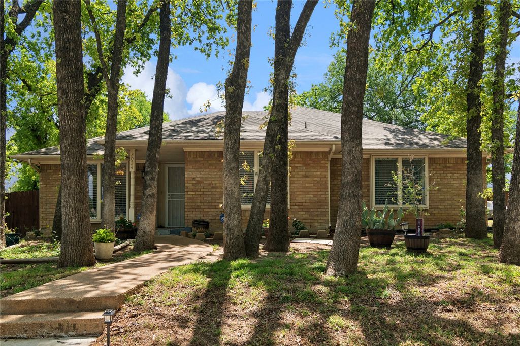 2024 Crooked, Arlington, TX 76006