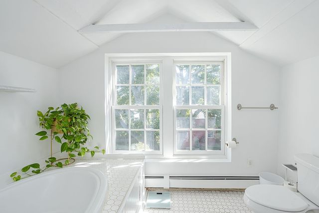 3 Vicksburg Place, Newport, RI 02840