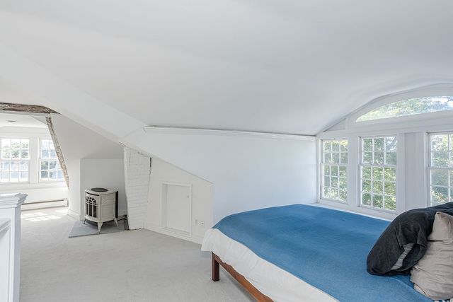 3 Vicksburg Place, Newport, RI 02840