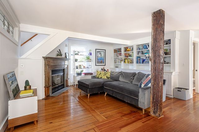 3 Vicksburg Place, Newport, RI 02840