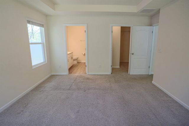 323 Chasewood Dr, St Augustine, FL 32095