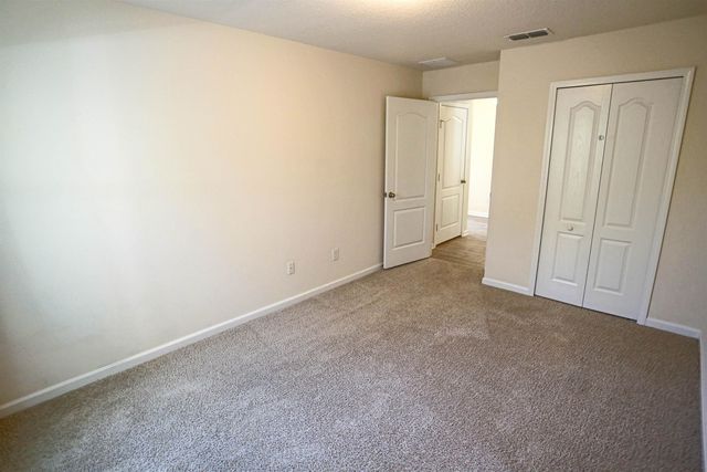 323 Chasewood Dr, St Augustine, FL 32095