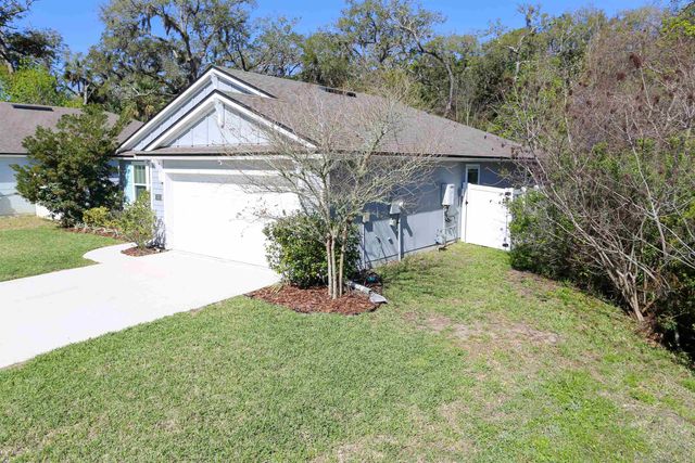 323 Chasewood Dr, St Augustine, FL 32095