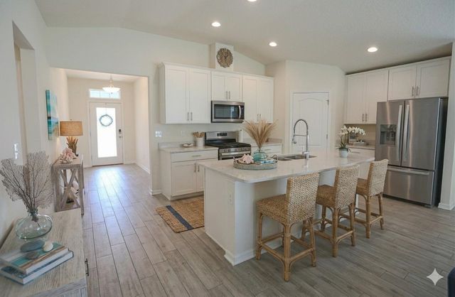 323 Chasewood Dr, St Augustine, FL 32095