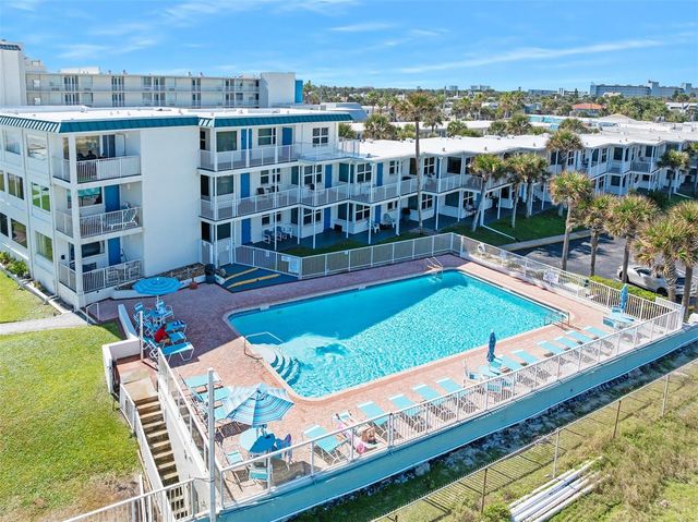 935 S ATLANTIC AVENUE 111, Daytona Beach, FL 32118