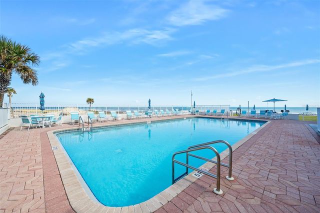 935 S ATLANTIC AVENUE 111, Daytona Beach, FL 32118