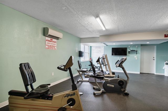 935 S ATLANTIC AVENUE 111, Daytona Beach, FL 32118