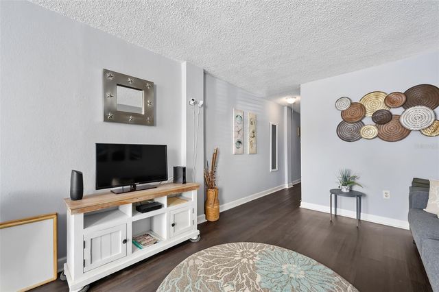 935 S ATLANTIC AVENUE 111, Daytona Beach, FL 32118