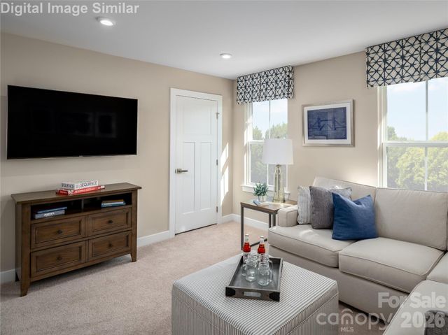 2051 Fernway Drive, Charlotte, NC 28216