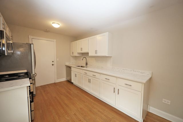 260 Nantucket Harbor 260, Schaumburg, IL 60193