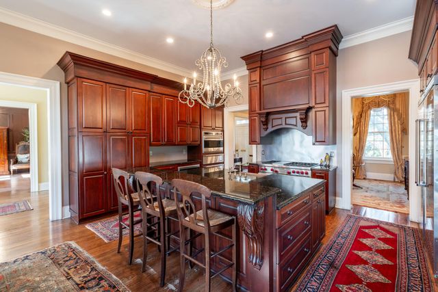 3 Broughton Road, Charleston, SC 29407