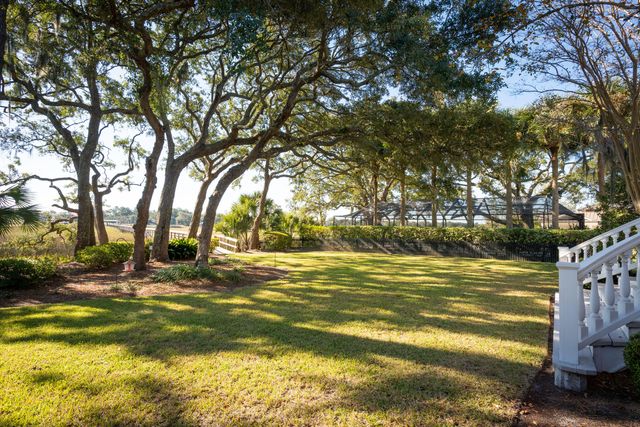 3 Broughton Road, Charleston, SC 29407