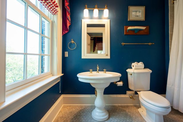 3 Broughton Road, Charleston, SC 29407