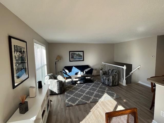 343 Wagon Wheel Lane, Chaska, MN 55318