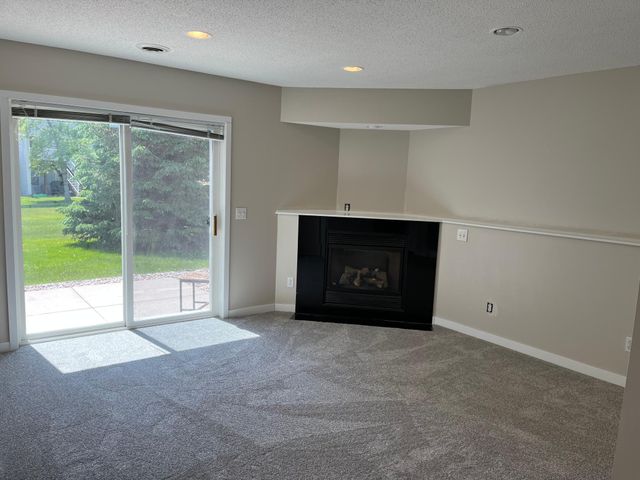343 Wagon Wheel Lane, Chaska, MN 55318