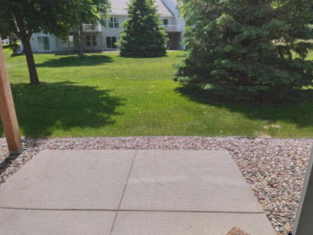 343 Wagon Wheel Lane, Chaska, MN 55318