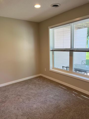 343 Wagon Wheel Lane, Chaska, MN 55318