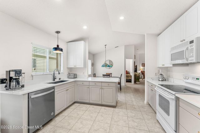 1070 Indian Oaks Drive, Melbourne, FL 32901