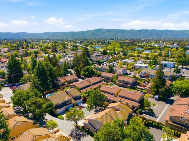 135 Redding Road A, Campbell, CA 95008