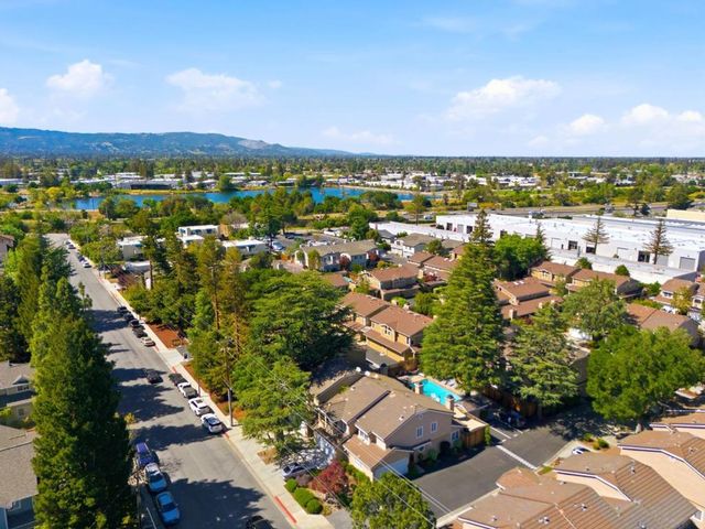 135 Redding Road A, Campbell, CA 95008