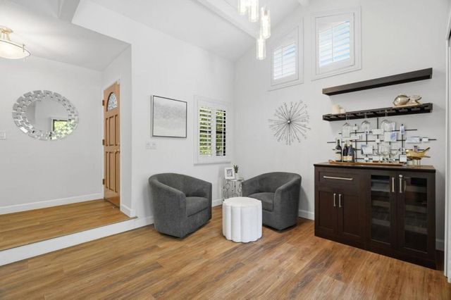 135 Redding Road A, Campbell, CA 95008