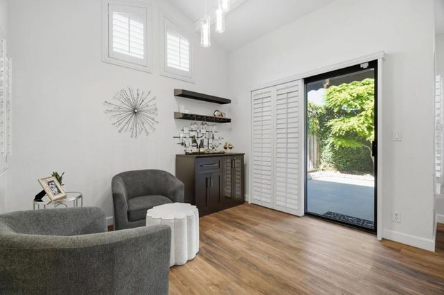 135 Redding Road A, Campbell, CA 95008