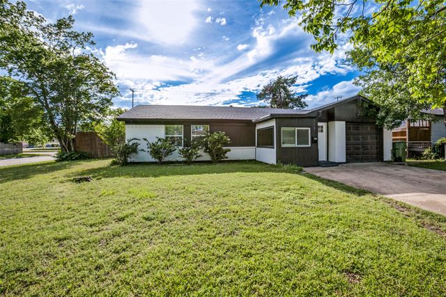 117 Heather Drive, Garland, TX 75042