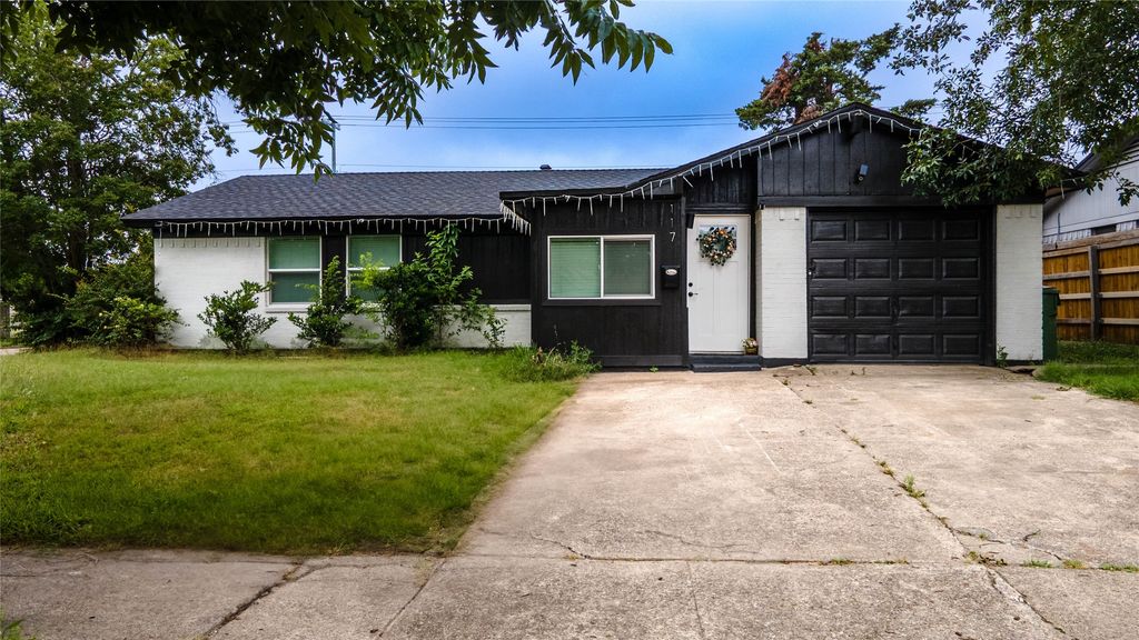 117 Heather Drive, Garland, TX 75042
