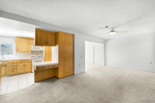 16371 Bernardo Oaks Dr, San Diego, CA 92128