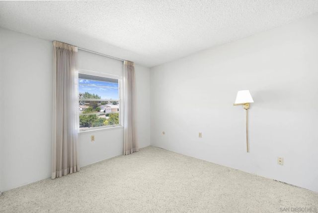 16371 Bernardo Oaks Dr, San Diego, CA 92128