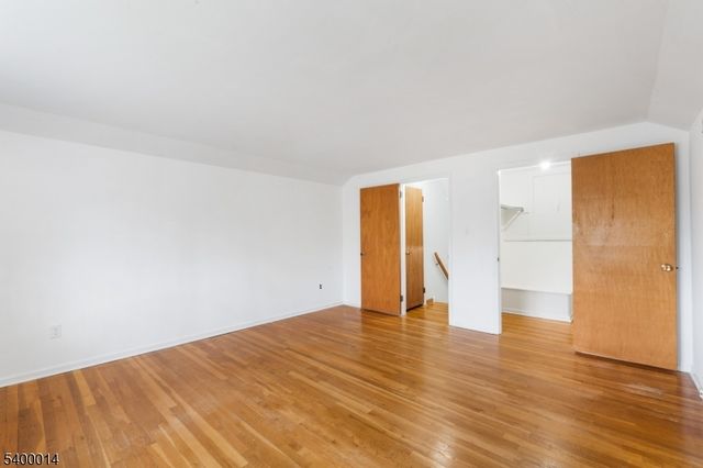 9 Red Hill Rd, Warren Twp., NJ 07059