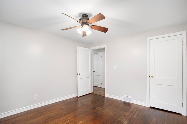 37 Haverford Road, Warwick, RI 02886
