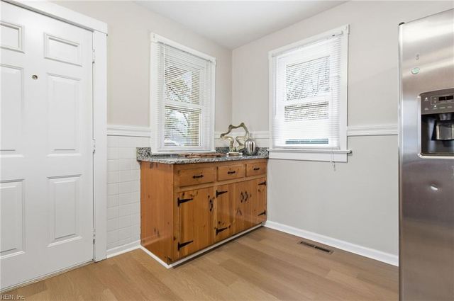 42 Chatham RD, Portsmouth, VA 23702