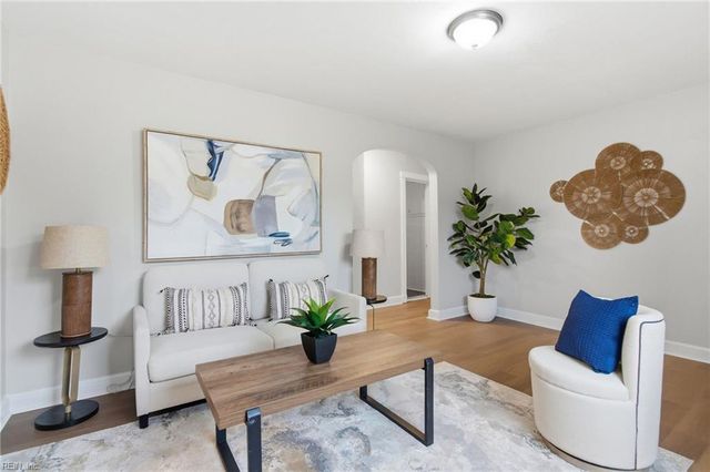 42 Chatham RD, Portsmouth, VA 23702