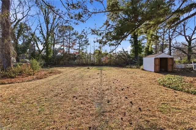 42 Chatham RD, Portsmouth, VA 23702